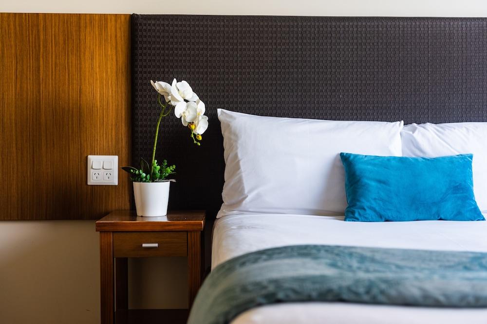 Vr Takapuna Auckland Exterior foto A bedroom at the hotel