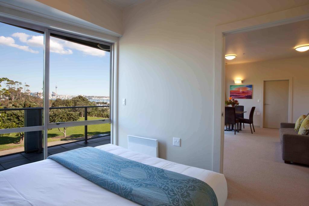 Vr Takapuna Auckland Exterior foto A typical apartment at the hotel